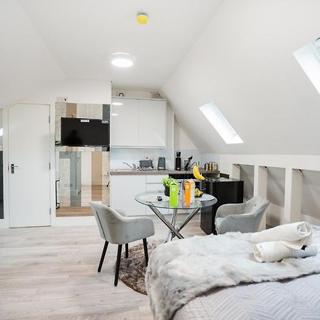 Spacious And Modern Studio In London G Dış mekan fotoğraf